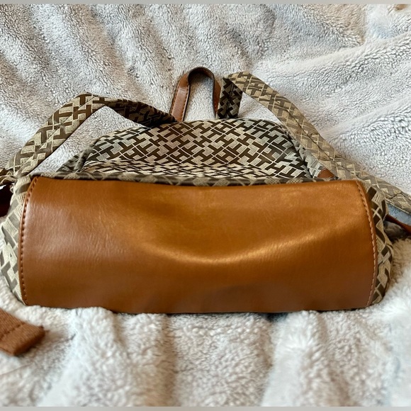 Tommy Hilfiger Mini Backpack - Picture 3 of 7